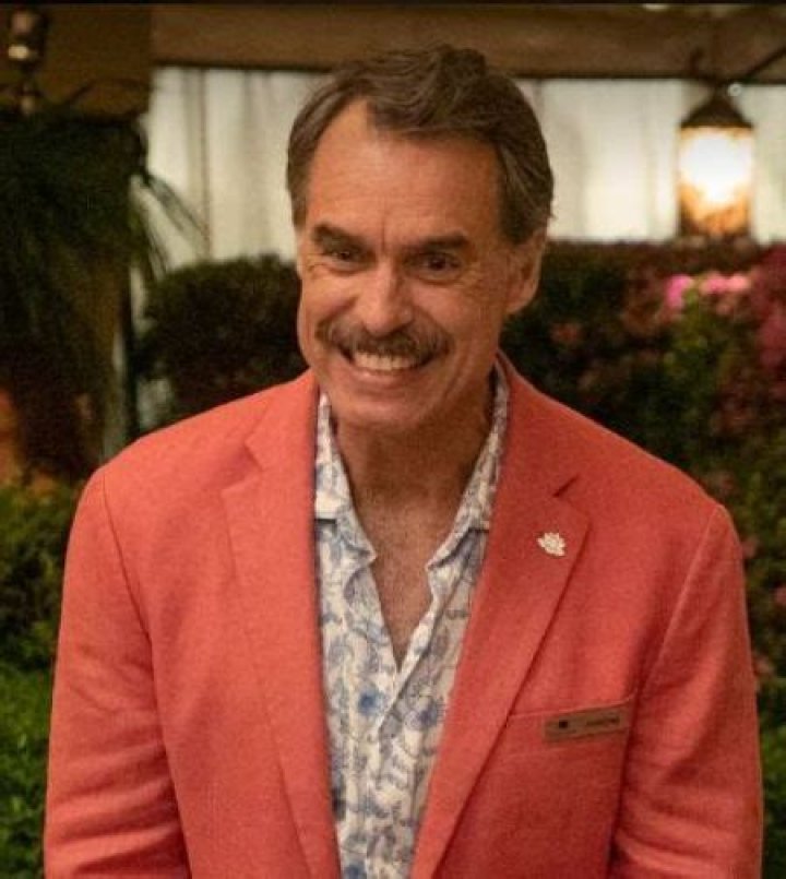 
Is Murray Bartlett Married? Who Is Murray Bartlett Wife? Or Is He Gay? 