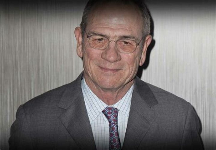 Is Tommy Lee Jones Gay? Age, Height, Net Worth