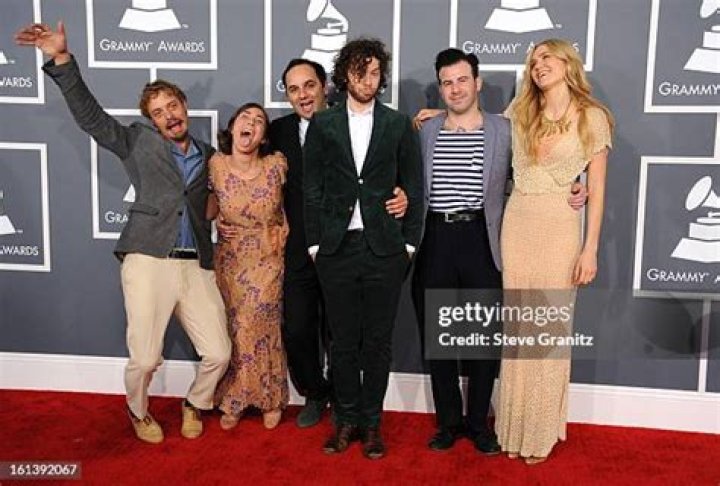 
Jade Castrinos Height, Weight, Net Worth, Age, Birthday, Wikipedia, Who, Nationality, Biography 