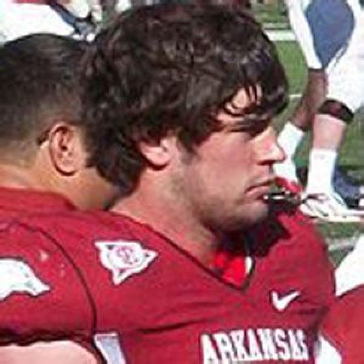 Jake Bequette Age, Birthday, Wikipedia, Who, Nationality, Biography