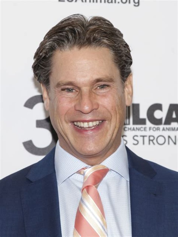 
Jake McNamara Height, Weight, Net Worth, Age, Birthday, Wikipedia, Who, Nationality, Biography 