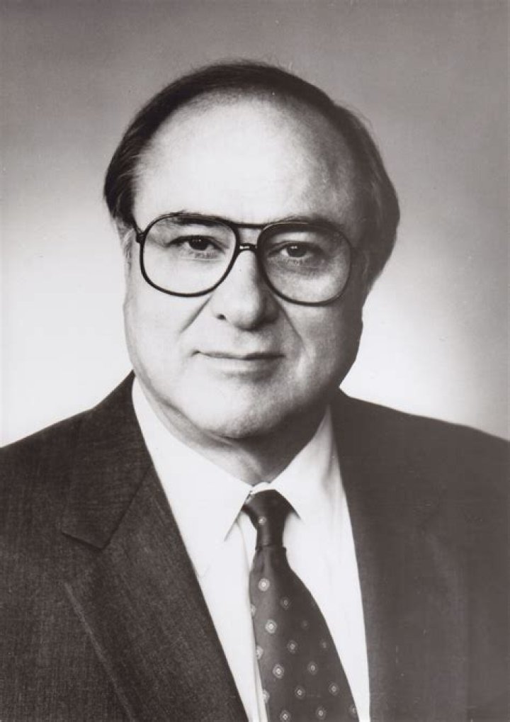 James Abourezk Height, Weight, Net Worth, Age, Birthday, Wikipedia, Who, Instagram, Biography