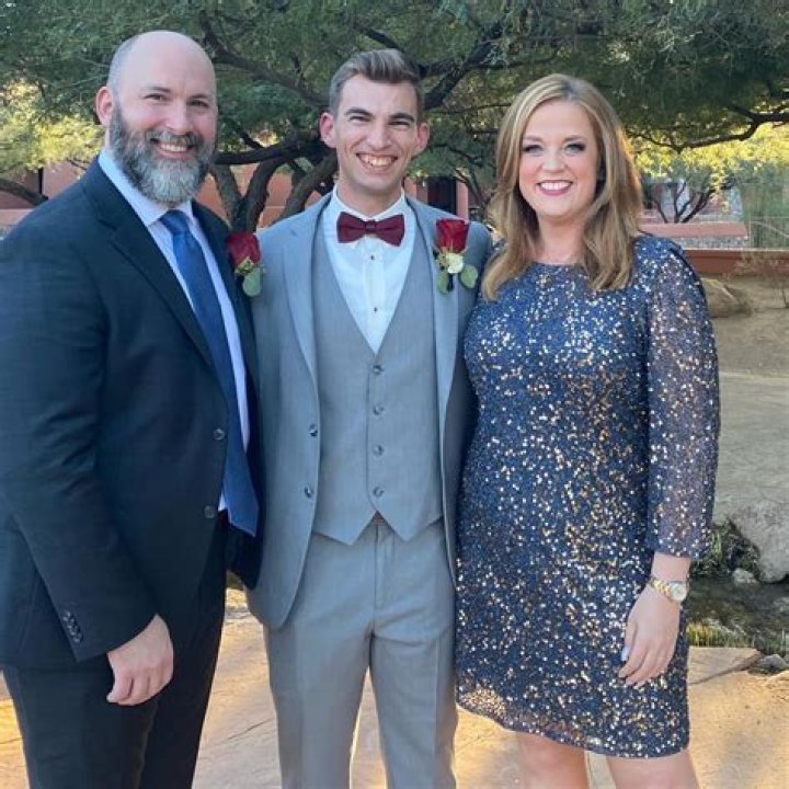 
James Deangelis Height, Weight, Net Worth, Age, Birthday, Wikipedia, Who, Instagram, Biography 