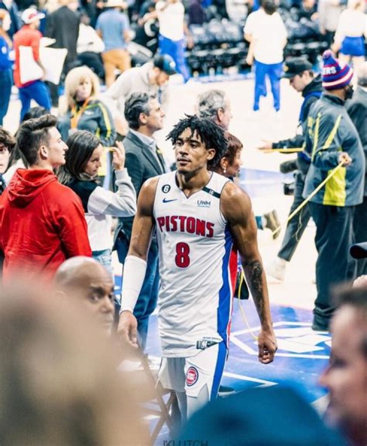 
Jared Rhoden Height, Weight, Net Worth, Age, Birthday, Wikipedia, Who, Nationality, Biography 