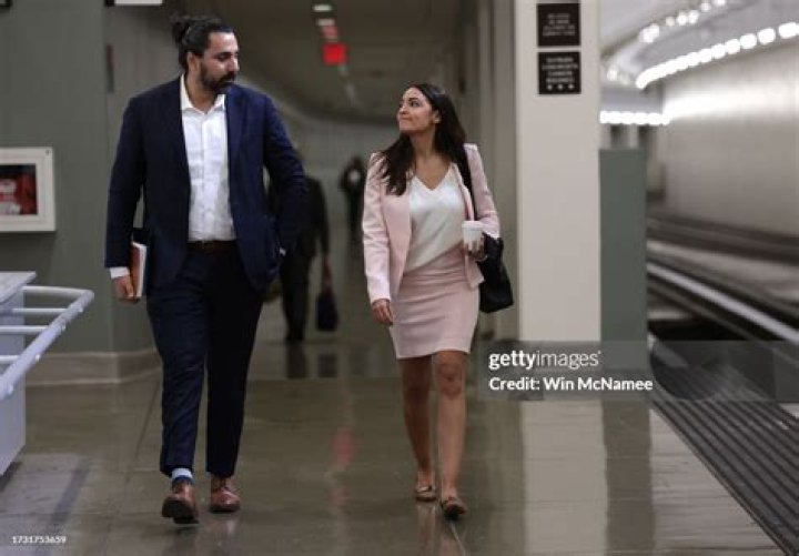 
Jean Bonilla Height, Weight, Net Worth, Age, Birthday, Wikipedia, Who, Nationality, Biography 