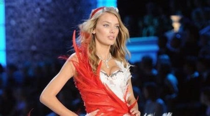 
Jessica Clarke Height, Weight, Net Worth, Age, Birthday, Wikipedia, Who, Nationality, Biography 