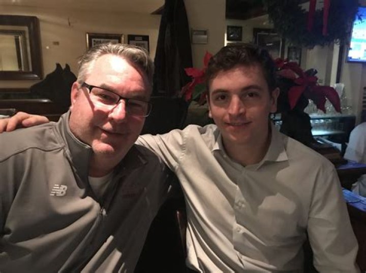 Jimmy Vesey Height, Weight, Net Worth, Age, Birthday, Wikipedia, Who, Nationality, Biography