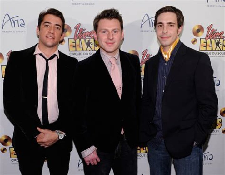 Jonathan Togo Height, Weight, Net Worth, Age, Birthday, Wikipedia, Who, Nationality, Biography