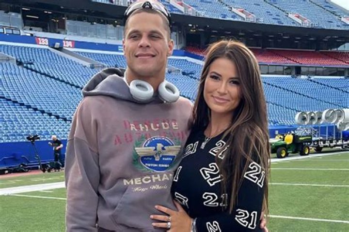 
Jordan Poyer and Rachel Bush’s Marriage and Love Life 