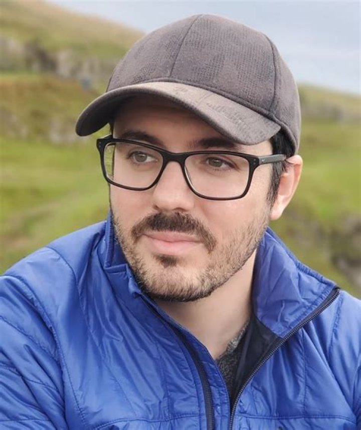 Joshua Ovenshire Height, Weight, Net Worth, Age, Birthday, Wikipedia, Who, Nationality, Biography