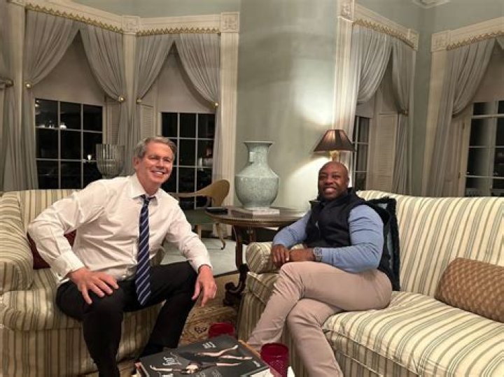 Josie Bissett Parents: Meet His Mother Linda Bissett And Father, Family And Net Worth