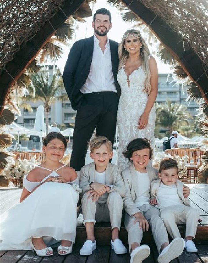 Juelia Kinney Height, Weight, Net Worth, Age, Birthday, Wikipedia, Who, Nationality, Biography