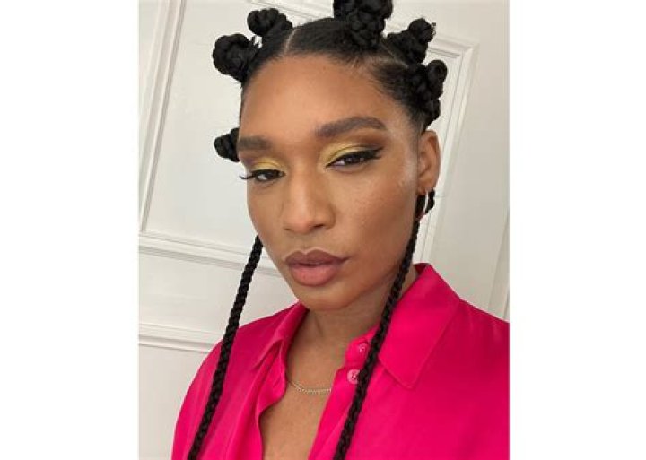 
Jules Thomas Age, Birthday, Wikipedia, Who, Nationality, Biography 