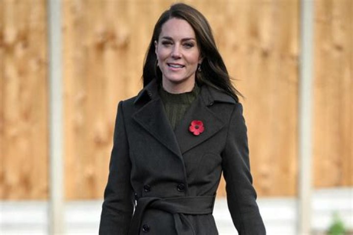 
Kate Middleton Joins Mom-and-Baby Group During Outing for Maternal Mental Health Alliance Patronage 