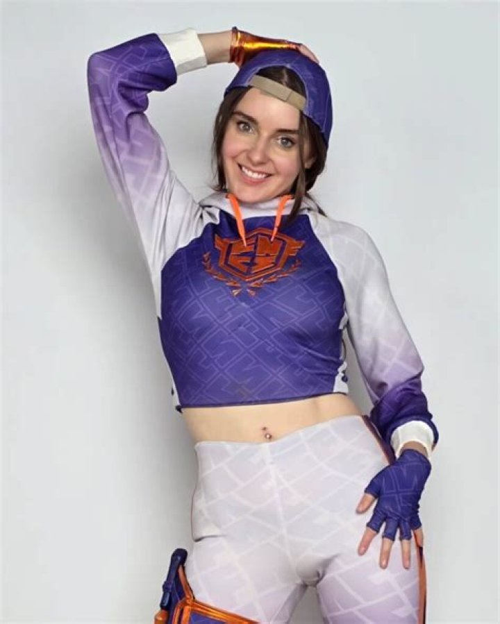 Kathleen Loserfruit Height, Weight, Net Worth, Age, Birthday, Wikipedia, Who, Nationality, Biography