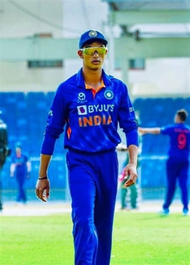 
Kaushal Tambe Height, Weight, Net Worth, Age, Birthday, Wikipedia, Who, Nationality, Biography 