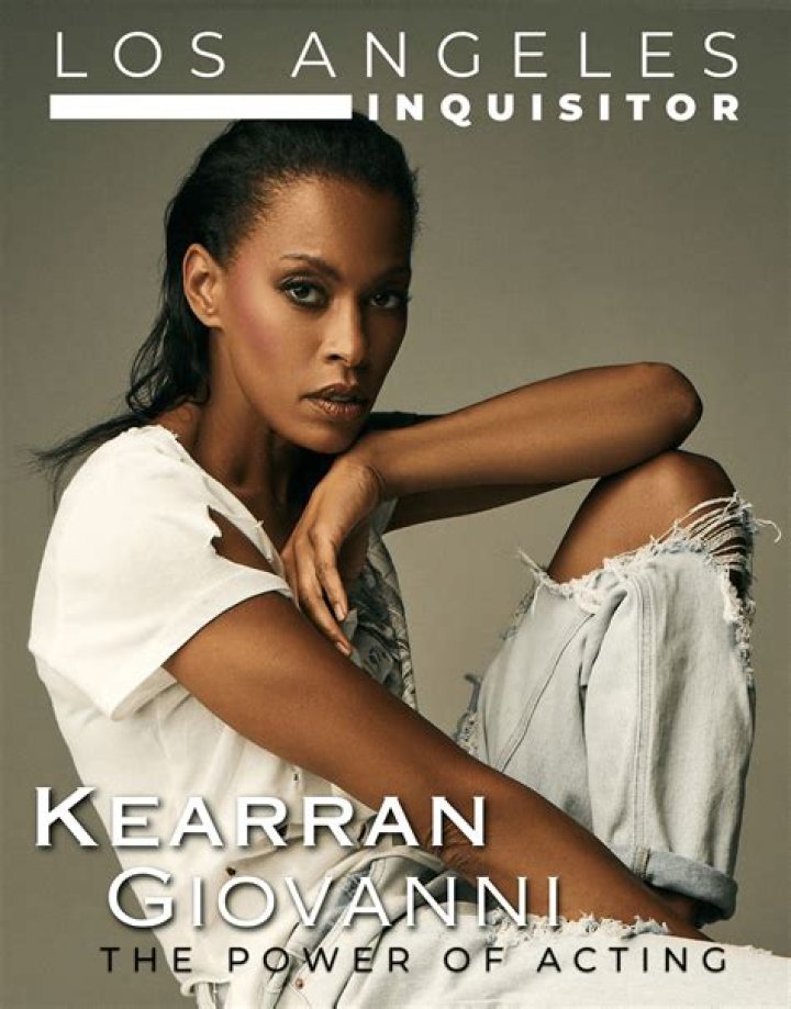 
Kearran Giovanni and Husbad Philip Ambrosino Recently Went On The Vacation In Maui 