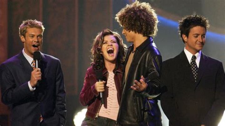 
Kelly Clarkson Celebrates 20 Years Since ‘American Idol’ Win And Don’t You Feel Ancient? 