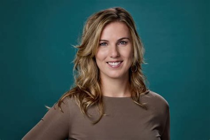 Kelly de Vries Age, Birthday, Wikipedia, Who, Nationality, Biography