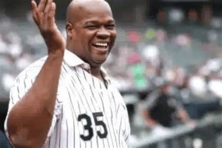 
Kelly Holland Height, Weight, Net Worth, Age, Birthday, Wikipedia, Who, Nationality, Biography 