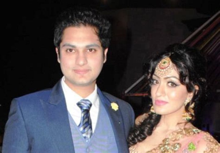 Khushali Kumar Height, Weight, Net Worth, Age, Birthday, Wikipedia, Who, Nationality, Biography