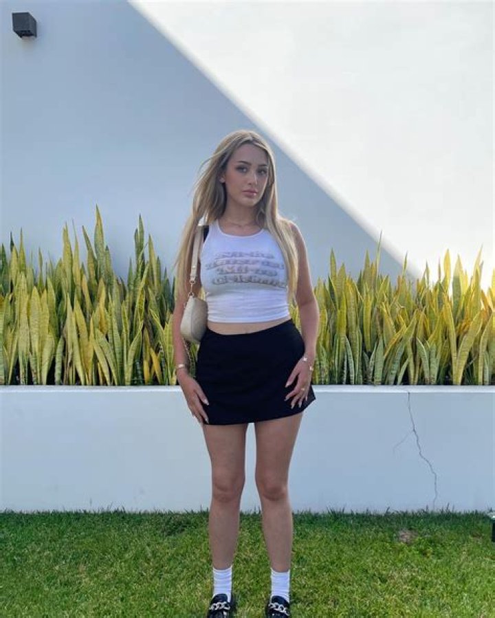 
Kiera Bridget Height, Weight, Net Worth, Age, Wiki, Who, Instagram, Biography 