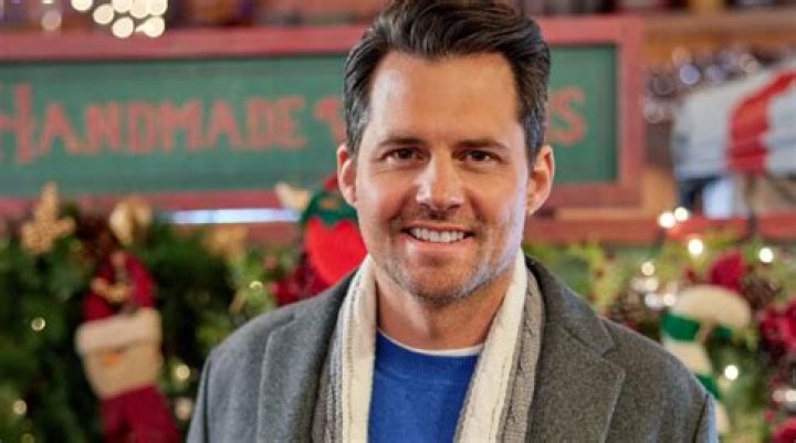 Kristoffer Polaha Height, Weight, Net Worth, Age, Wiki, Who, Instagram, Biography
