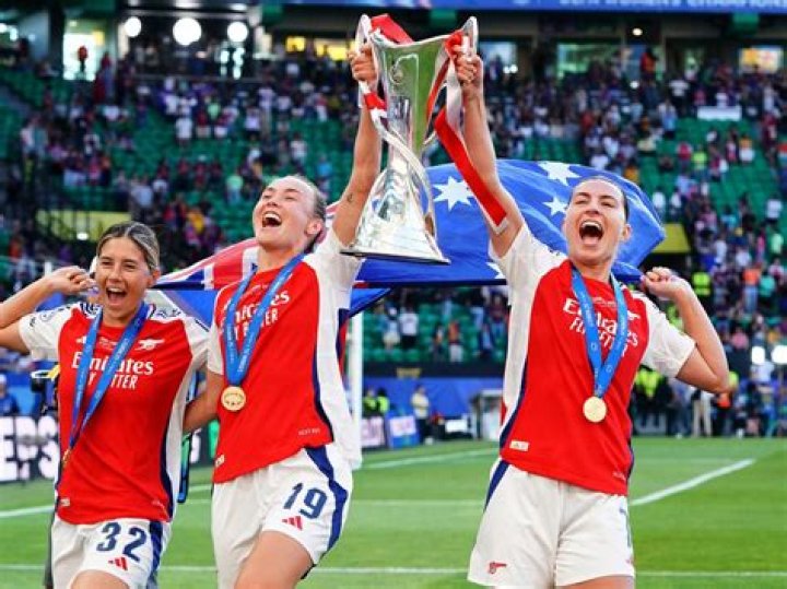 
Kyra Cooney-Cross Height, Weight, Net Worth, Age, Birthday, Wikipedia, Who, Nationality, Biography 