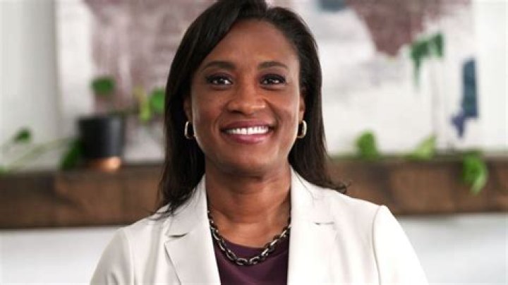 Laphonza Butler Height, Weight, Net Worth, Age, Birthday, Wikipedia, Who, Instagram, Biography