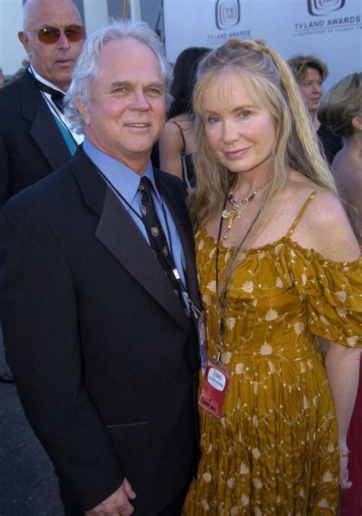 
Lauren Shulkind Loses Husband Tony Dow To Liver Cancer- What Happened To Him? 