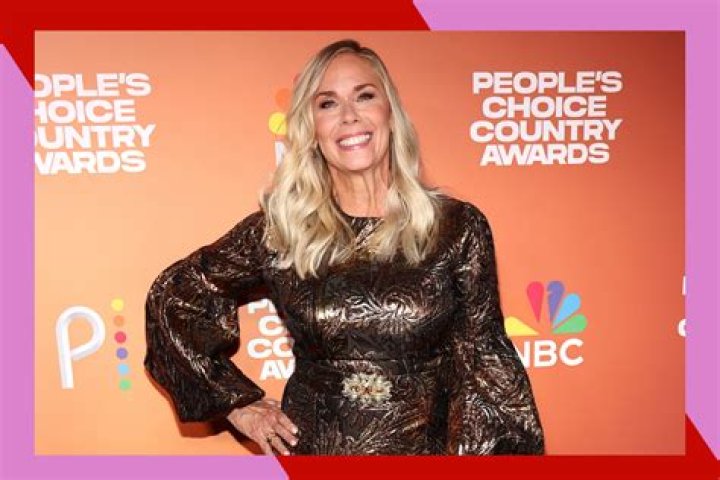 Leanne Morgan Height, Weight, Net Worth, Age, Birthday, Wikipedia, Who, Nationality, Biography