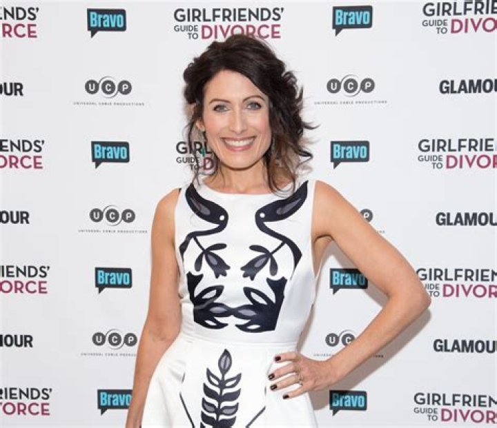 Lisa Edelstein Height, Weight, Net Worth, Age, Birthday, Wikipedia, Who, Nationality, Biography