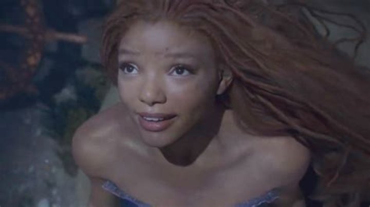 
‘Little Mermaid’ Live-Action Trailer: Watch Halle Bailey Sing ‘Part of Your World’ 