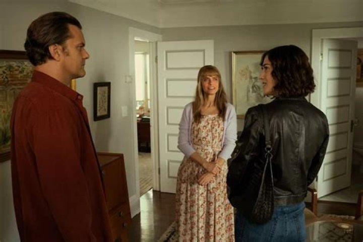 
Lizzy Caplan Has Her Sights Set on Joshua Jackson in ‘Fatal Attraction’ Series First Look 