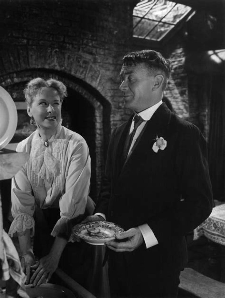 
Lois de Banzie Age, Birthday, Wikipedia, Who, Nationality, Biography 