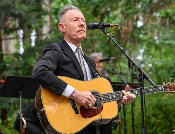 Lonnie Kimble Height, Weight, Net Worth, Age, Birthday, Wikipedia, Who, Instagram, Biography