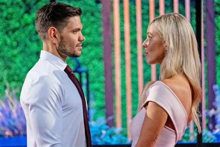 
Love Is Blind season 2 couples: Who all are still together? 