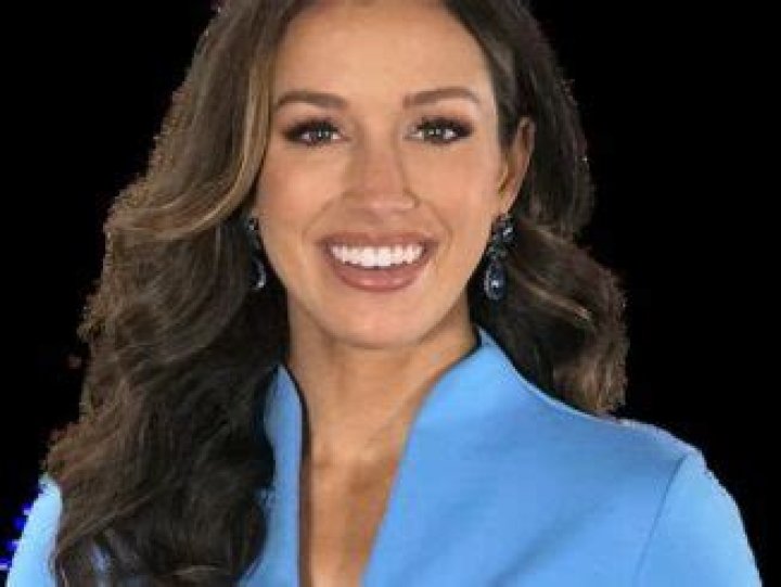 Malou Nubla Height, Weight, Net Worth, Age, Birthday, Wikipedia, Who, Nationality, Biography