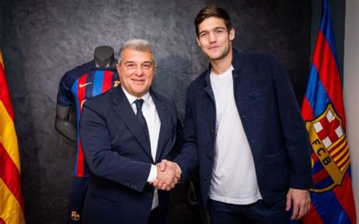 
Marcos Alonso Height, Weight, Net Worth, Age, Birthday, Wikipedia, Who, Nationality, Biography 