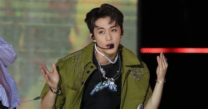 
Mark Lee… Why is He So Popular? 