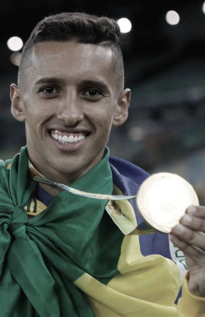 Marquinhos Height, Weight, Net Worth, Age, Birthday, Wikipedia, Who, Nationality, Biography