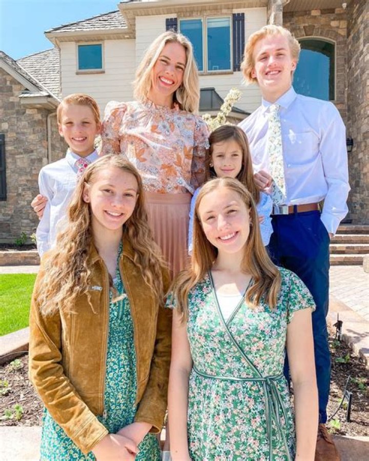 Meet Scott Hall Daughter- Everything To Know About Cassidy Hall