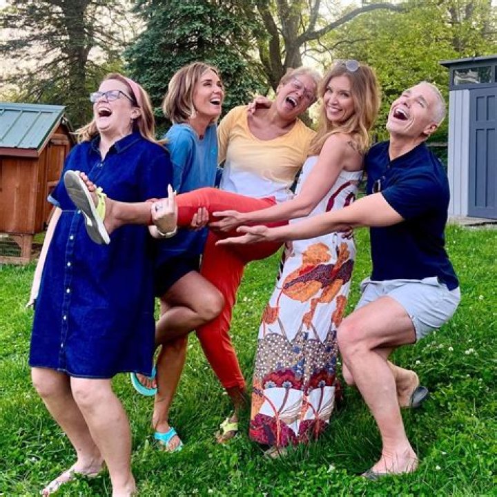 
Melanie Deangelis Height, Weight, Net Worth, Age, Birthday, Wikipedia, Who, Nationality, Biography 