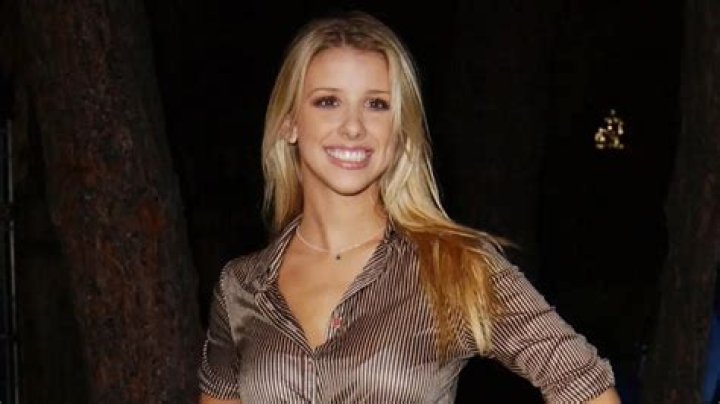 
Melissa Schuman Height, Weight, Net Worth, Age, Birthday, Wikipedia, Who, Nationality, Biography 