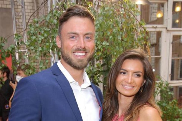 
Michèle de Roos Height, Weight, Net Worth, Age, Birthday, Wikipedia, Who, Nationality, Biography 