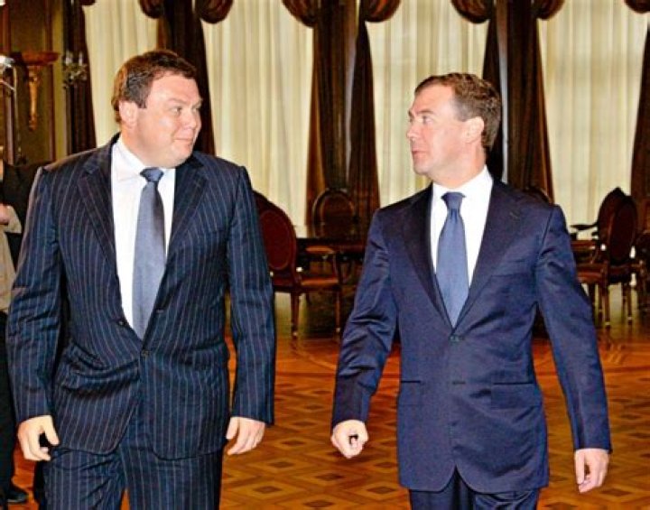 
Mikhail Fridman Wife Or Partner -Is He Married? 