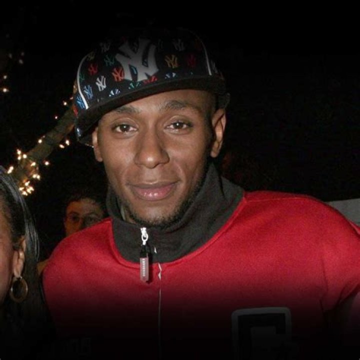 Mos Def Height, Weight, Net Worth, Age, Birthday, Wikipedia, Who, Nationality, Biography