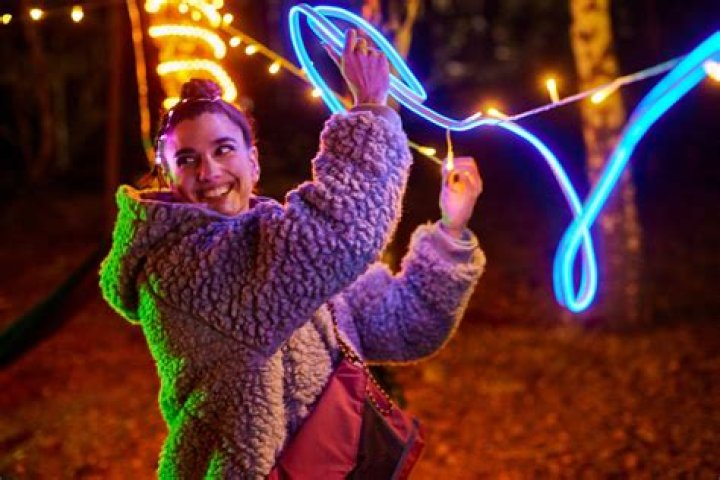 Nathalie Varli Height, Weight, Net Worth, Age, Birthday, Wikipedia, Who, Nationality, Biography