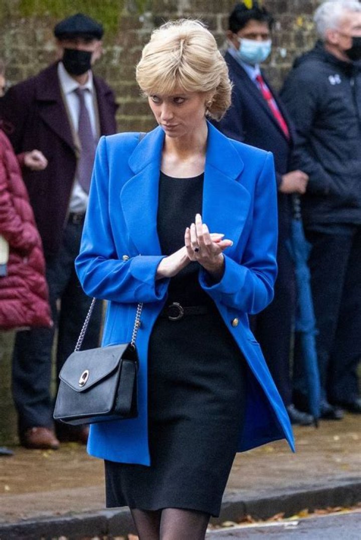 
Netflix Announces Premiere Date for Season 5 of ‘The Crown’ 