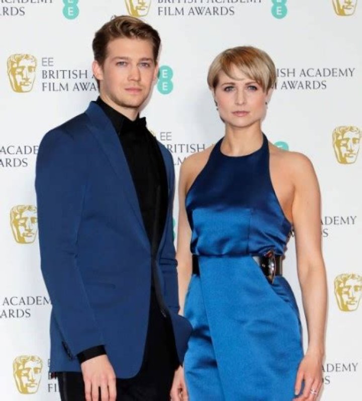 Niamh Algar Height, Weight, Net Worth, Age, Birthday, Wikipedia, Who, Instagram, Biography